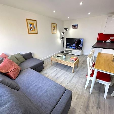 Charming New 2Br Detached House-Central Headington- Wi-Fi, Netflix, Top Location Oxford Exterior photo