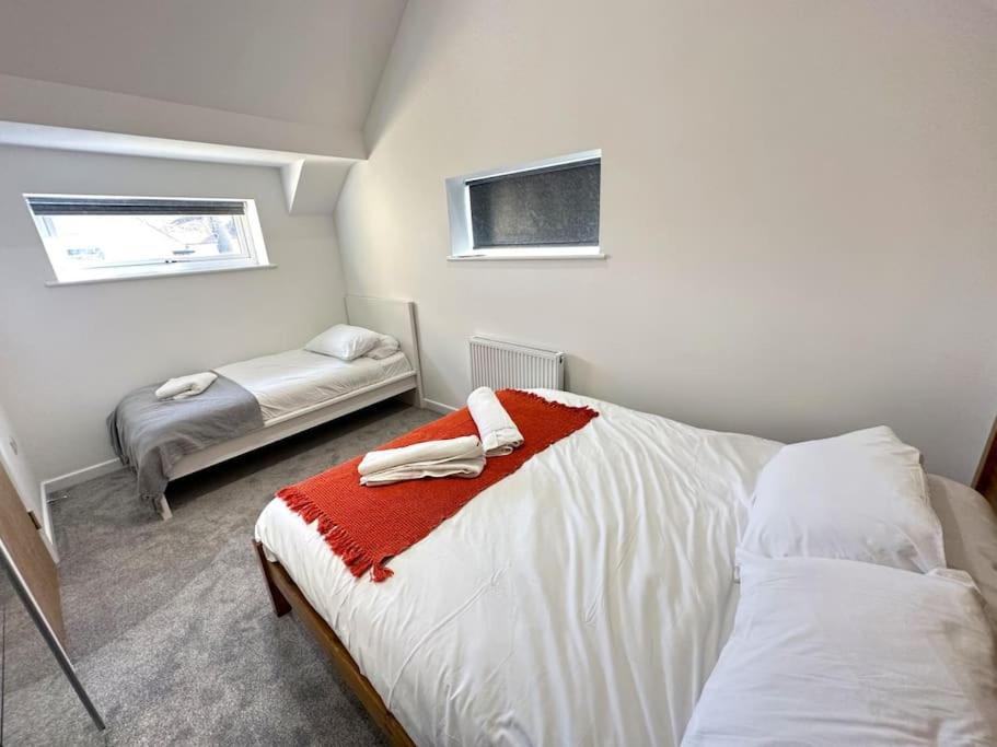Charming New 2Br Detached House-Central Headington- Wi-Fi, Netflix, Top Location Oxford Exterior photo